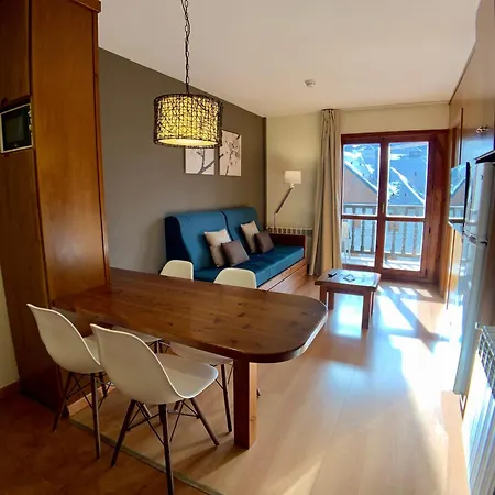 Los Lagos Apartment Benasque