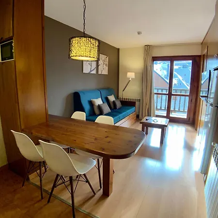 Los Lagos Apartment Benasque